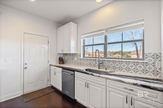 2258 Fernwood Loop, Semmes, AL 36575