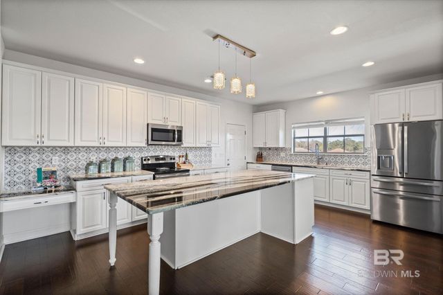 2258 Fernwood Loop, Semmes, AL 36575