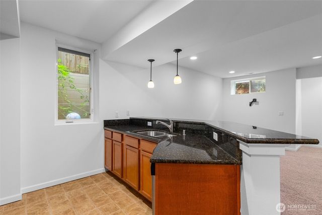 24015 221st Lane SE, Maple Valley, WA 98038