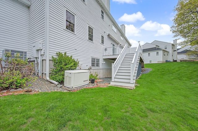 3 Oak View Ter 3, Franklin, MA 02038
