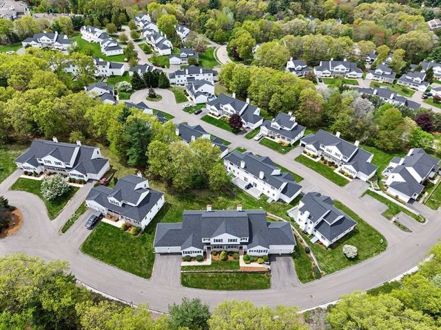 3 Oak View Ter 3, Franklin, MA 02038