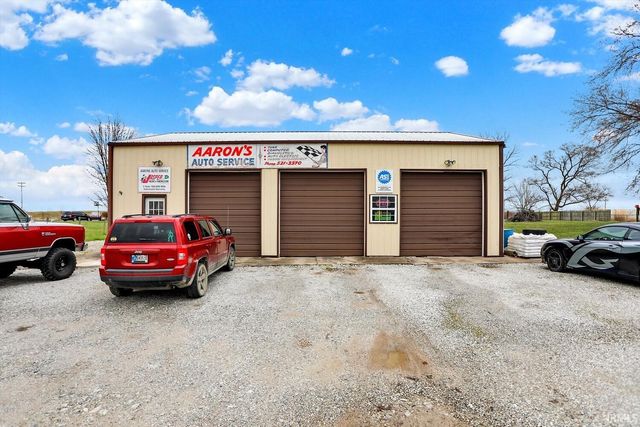3806 S State Road 3, New Castle, IN 47362