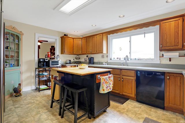 3806 S State Road 3, New Castle, IN 47362