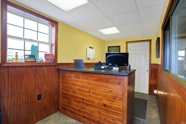 3806 S State Road 3, New Castle, IN 47362