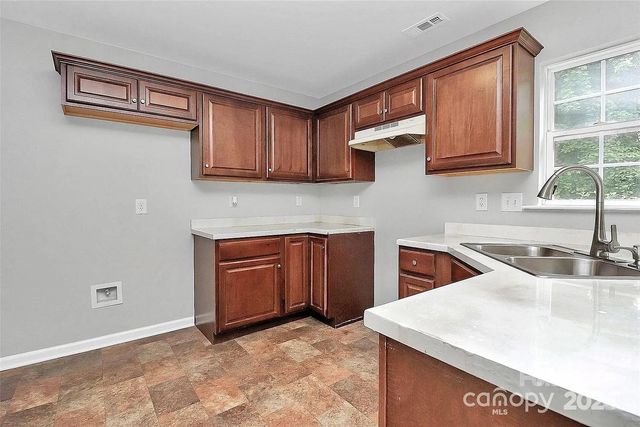 3737 Kadey Drive, Charlotte, NC 28208