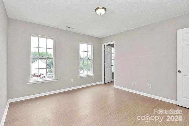 3737 Kadey Drive, Charlotte, NC 28208