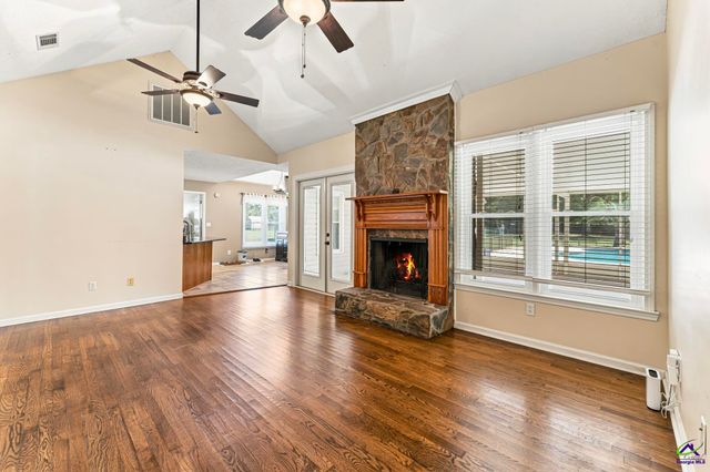 134 Brittany Dr, Perry, GA 31069