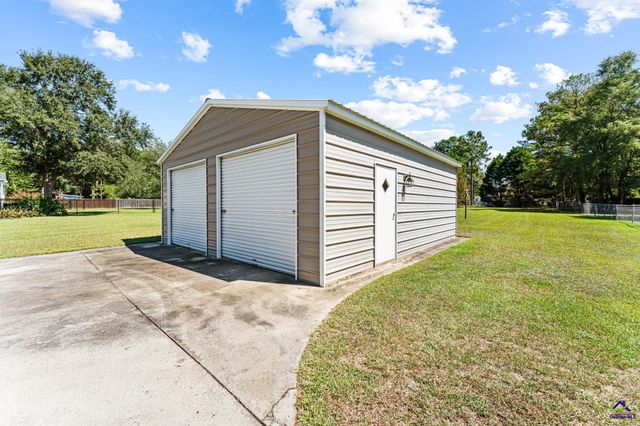 134 Brittany Dr, Perry, GA 31069