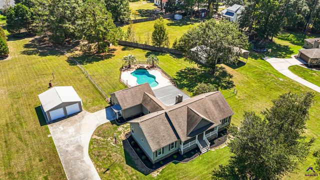 134 Brittany Dr, Perry, GA 31069