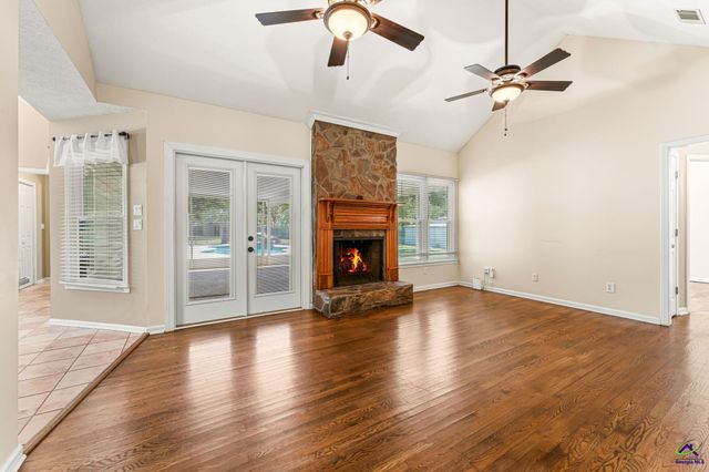 134 Brittany Dr, Perry, GA 31069