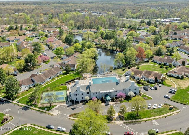 21 Plaza Del Campillo A, Freehold, NJ 07728