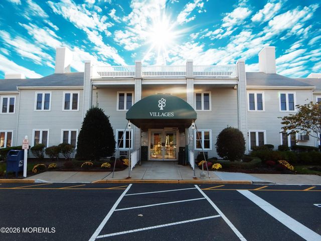 21 Plaza Del Campillo A, Freehold, NJ 07728