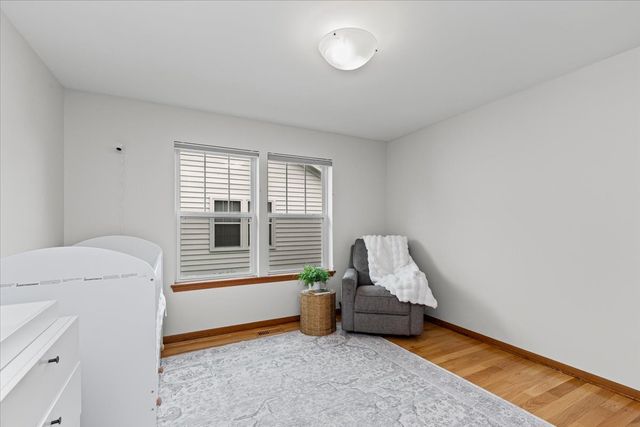 306 Lasalle Street, Vernon Hills, IL 60061