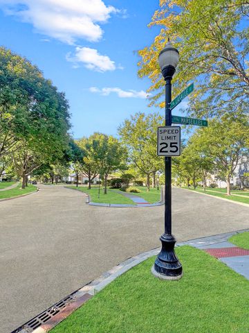 306 Lasalle Street, Vernon Hills, IL 60061