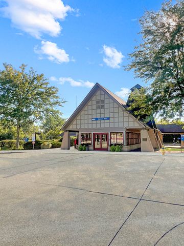 306 Lasalle Street, Vernon Hills, IL 60061