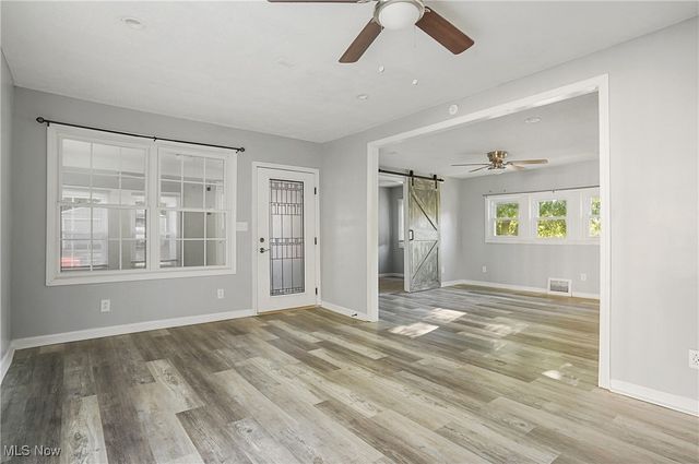 2643 Monroe Street, Lakemore, OH 44250