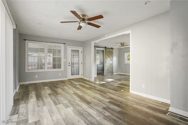 2643 Monroe Street, Lakemore, OH 44250