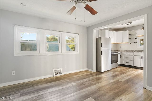 2643 Monroe Street, Lakemore, OH 44250