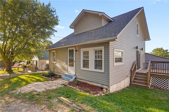 2643 Monroe Street, Lakemore, OH 44250