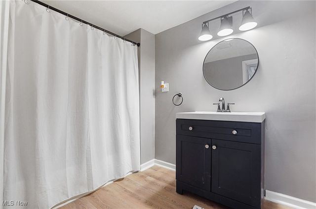 2643 Monroe Street, Lakemore, OH 44250