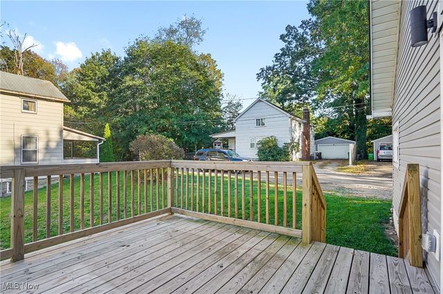 2643 Monroe Street, Lakemore, OH 44250