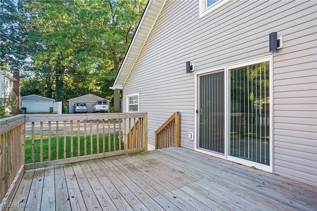 2643 Monroe Street, Lakemore, OH 44250