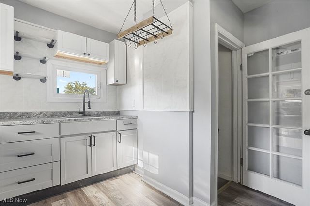 2643 Monroe Street, Lakemore, OH 44250