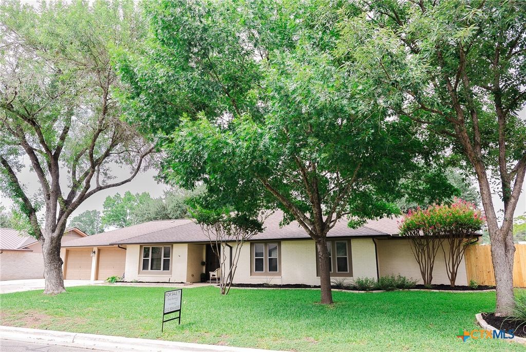 1212 Rapids Road, New Braunfels, TX 78130
