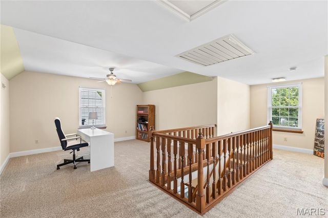 1233 Red Oak Plantation Drive, Ballwin, MO 63021