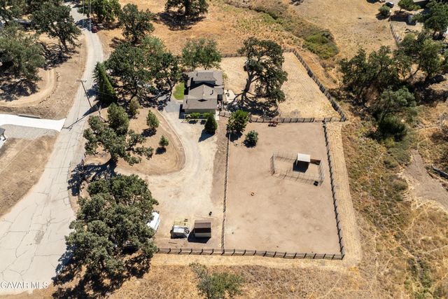 23860 Parke Court, Tehachapi, CA 93561