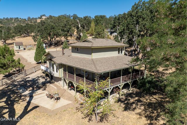 23860 Parke Court, Tehachapi, CA 93561