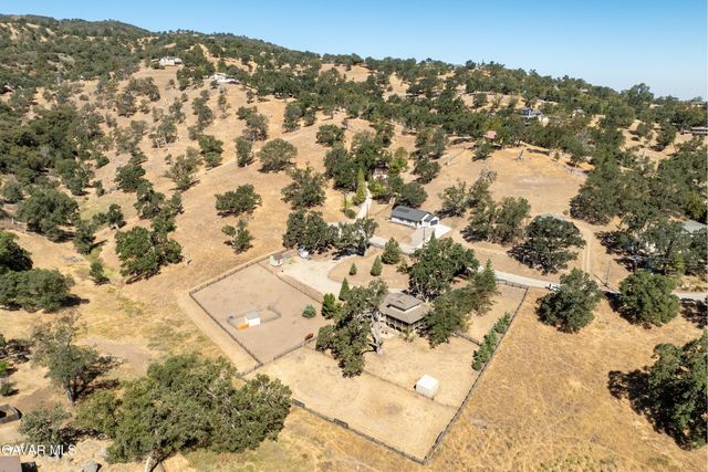 23860 Parke Court, Tehachapi, CA 93561