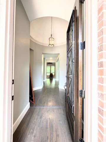 3721 Kennoway, The Colony, TX 75056