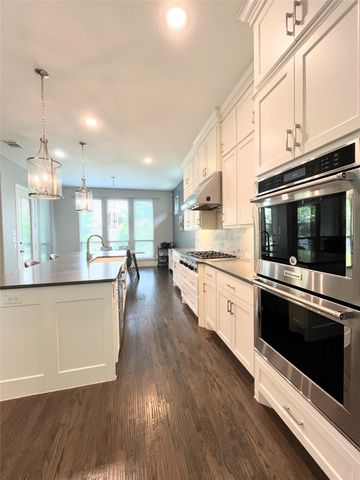 3721 Kennoway, The Colony, TX 75056