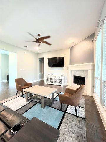 3721 Kennoway, The Colony, TX 75056
