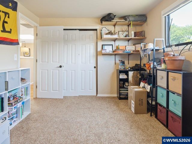 2250 NW Highland Dr, Corvallis, OR 97330