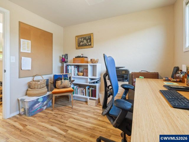 2250 NW Highland Dr, Corvallis, OR 97330