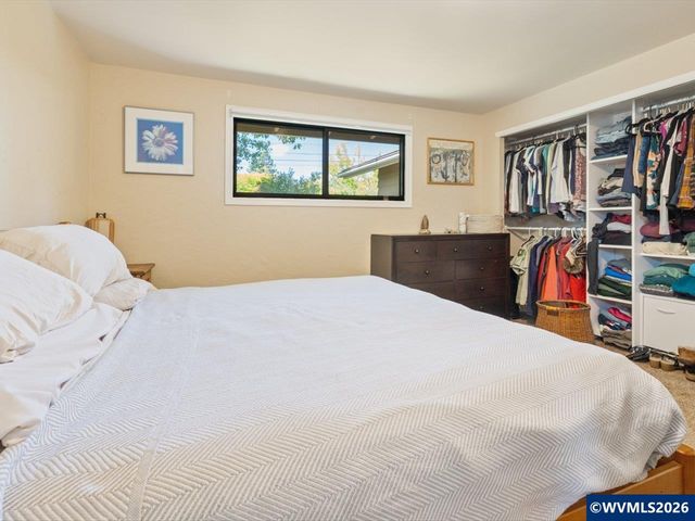 2250 NW Highland Dr, Corvallis, OR 97330