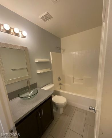 7203 Cestrum Road, Las Vegas, NV 89113