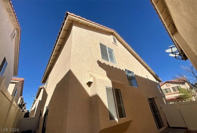 7203 Cestrum Road, Las Vegas, NV 89113