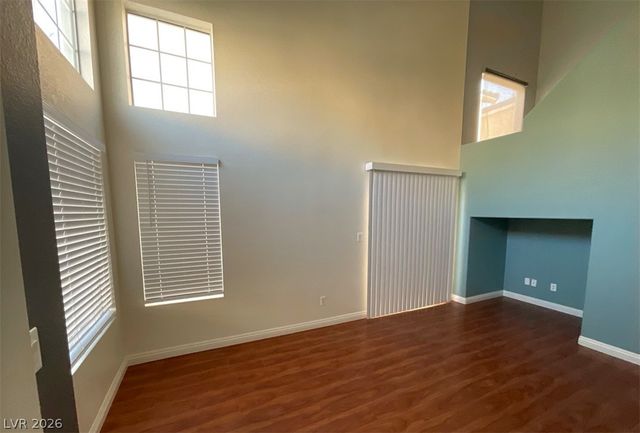 7203 Cestrum Road, Las Vegas, NV 89113