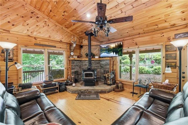 9368 Highway 52 W, Dahlonega, GA 30533