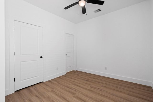 9437 Pembrook Street A, Houston, TX 77016