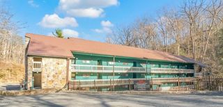 1435 Wiley Oakley Drive, Gatlinburg, TN 37738