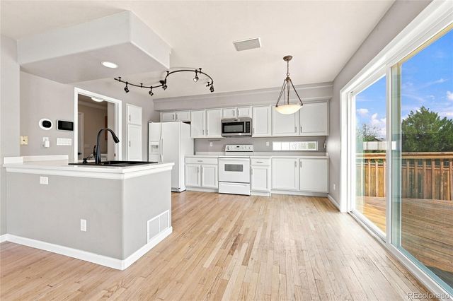 4486 Lyndenwood Point, Highlands Ranch, CO 80130