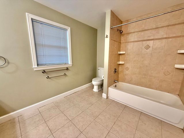 146 Adams St 2, Waltham, MA 02453