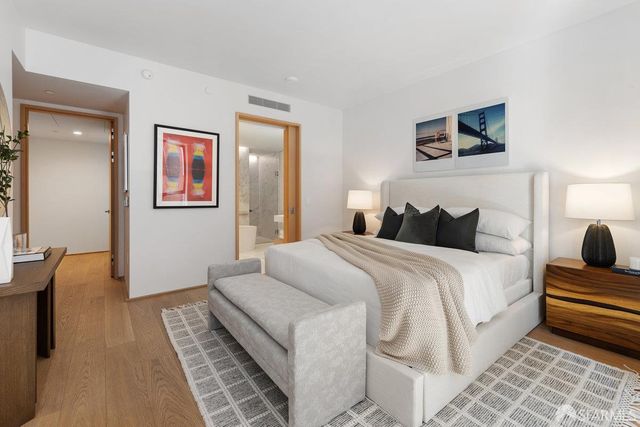 1 Steuart Lane 1704, San Francisco, CA 94105