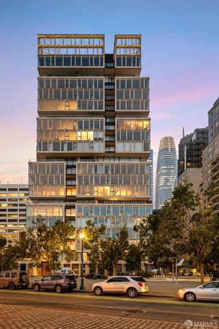 1 Steuart Lane 1704, San Francisco, CA 94105