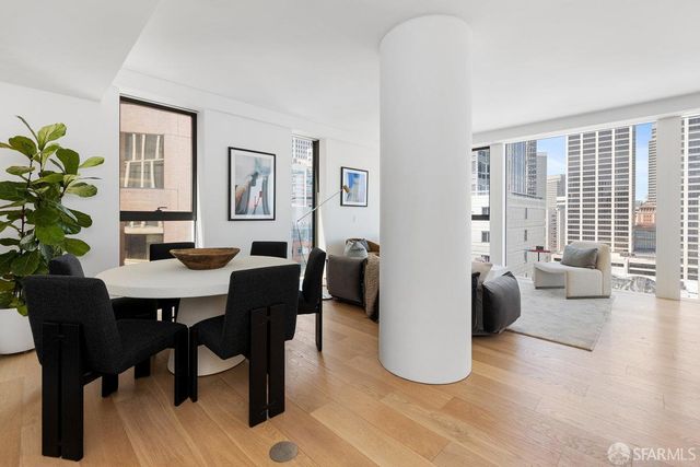 1 Steuart Lane 1704, San Francisco, CA 94105