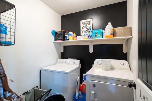 5909 FREEPORT WAY, Columbia, MO 65201